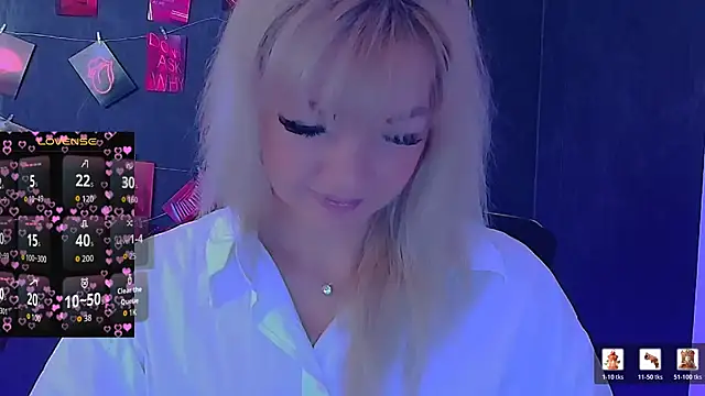 Snapshot of Madonna_Fire chatting on 20, 4, 2026 Madonna Fire online show from 20, 4, 2026