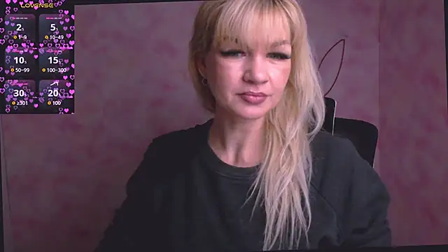 Snapshot of Madonna_Fire chatting on 23, 4, 2026 Madonna Fire online show from 23, 4, 2026