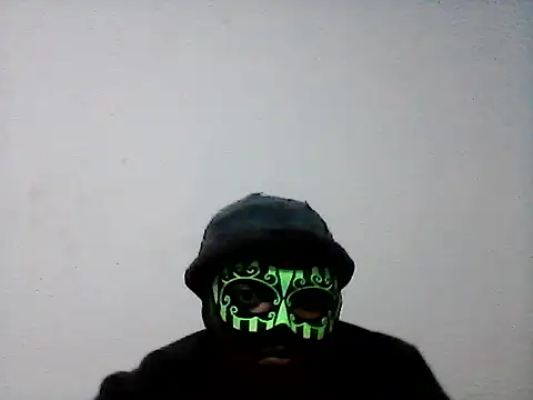 Snapshot of JuelzBBC chatting on 25, 7, 2026 JuelzBBC online show from 25, 7, 2026