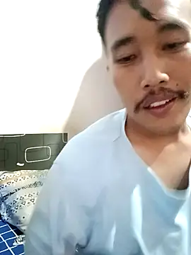 Snapshot of Reynalx chatting on 13, 1, 2026 Reynalx online show from 13, 1, 2026