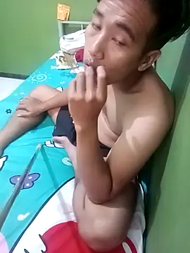 Snapshot of Reynalx chatting on 9, 3, 2026 Reynalx online show from 9, 3, 2026