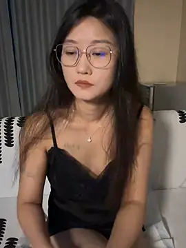 Snapshot of AnnieLi888 chatting on 15, 4, 2026 AnnieLi888 online show from 15, 4, 2026
