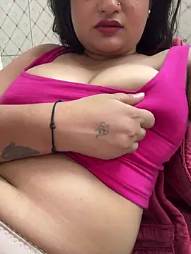 Snapshot of Curvy_Anaya chatting on 25, 4, 2026 Curvy Anaya online show from 25, 4, 2026