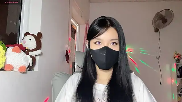 Tieu-May online show from 5, 6, 2026