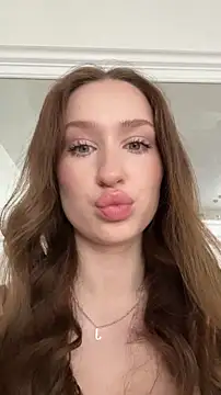 Snapshot of cuteeyesbaby chatting on 10, 4, 2026 cuteeyesbaby online show from 10, 4, 2026