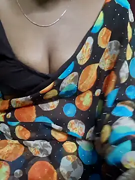 Snapshot of tamil-Diya90 chatting on 9, 1, 2026 tamil-Diya90 online show from 9, 1, 2026