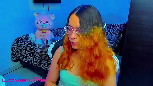 Snapshot of lillykittyyy chatting on 18, 4, 2026 lillykittyyy online show from 18, 4, 2026