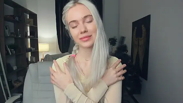 KristalCrowner online show from 16, 1, 2026