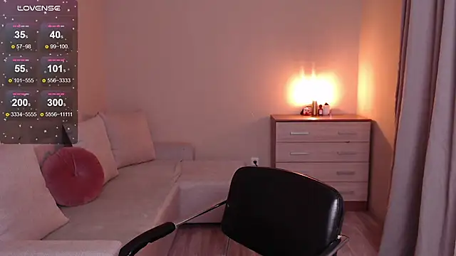 Snapshot of lia_hetty chatting on 7, 1, 2025 lia hetty online show from 7, 1, 2025