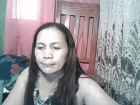 Snapshot of prettymomma24xx chatting on 31, 3, 2026 prettymomma24xx online show from 31, 3, 2026