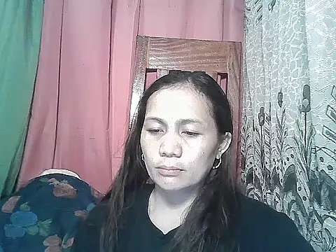 Snapshot of prettymomma24xx chatting on 1, 4, 2026 prettymomma24xx online show from 1, 4, 2026