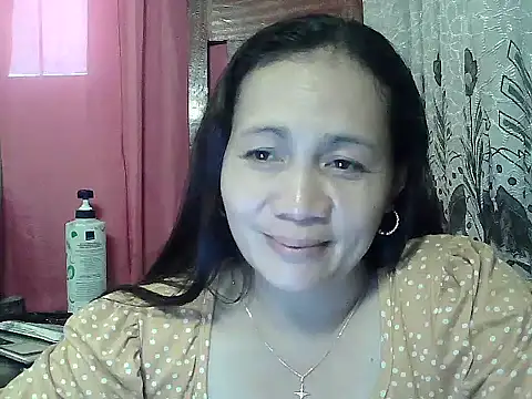 Snapshot of prettymomma24xx chatting on 20, 4, 2026 prettymomma24xx online show from 20, 4, 2026