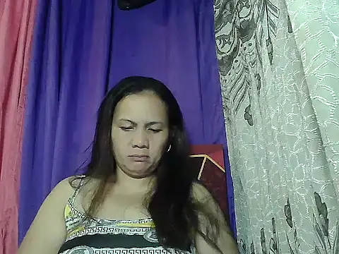 Snapshot of prettymomma24xx chatting on 21, 6, 2026 prettymomma24xx online show from 21, 6, 2026