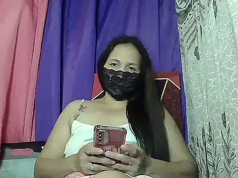 Snapshot of prettymomma24xx chatting on 23, 6, 2026 prettymomma24xx online show from 23, 6, 2026