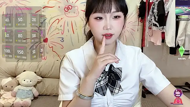 Snapshot of xiaoguai99 chatting on 8, 4, 2026 xiaoguai99 online show from 8, 4, 2026