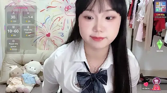 Snapshot of xiaoguai99 chatting on 28, 4, 2026 xiaoguai99 online show from 28, 4, 2026