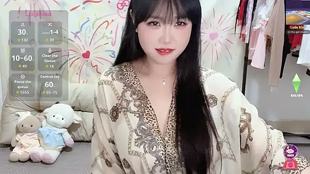 Snapshot of xiaoguai99 chatting on 29, 4, 2026 xiaoguai99 online show from 29, 4, 2026