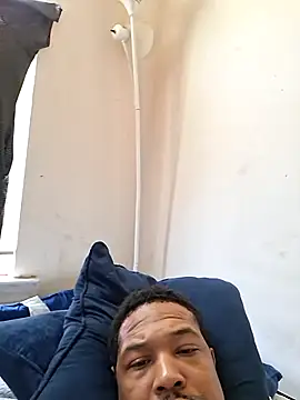 Snapshot of moneyboi1988 chatting on 18, 2, 2026 moneyboi1988 online show from 18, 2, 2026