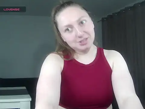 Snapshot of KittyAda1212 chatting on 5, 4, 2026 KittyAda1212 online show from 5, 4, 2026