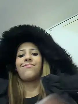 Snapshot of vicky_bass_ chatting on 29, 3, 2026 vicky bass online show from 29, 3, 2026