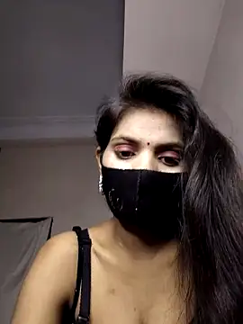 Snapshot of rani_coupleee chatting on 17, 4, 2026 rani coupleee online show from 17, 4, 2026