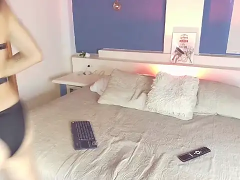 CattaleyaEvans  online show from 16, 1, 2026