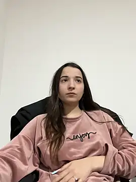 Snapshot of OutsiderMuse chatting on 27, 4, 2026 OutsiderMuse online show from 27, 4, 2026