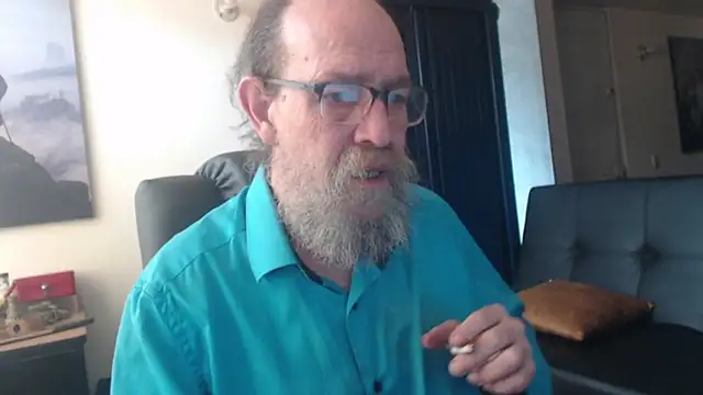 Uncle Hottie online show from 2, 7, 2026