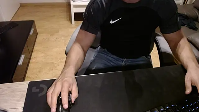 sensualman90 online show from 8, 1, 2026