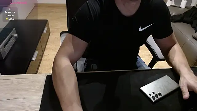 Snapshot of sensualman90 chatting on 13, 3, 2026 sensualman90 online show from 13, 3, 2026