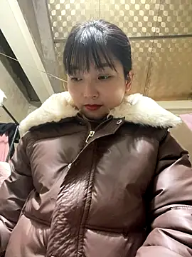 Snapshot of mode-bae chatting on 9, 1, 2026 mode-bae online show from 9, 1, 2026