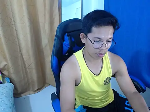 holly oreo online show from 2, 8, 2026