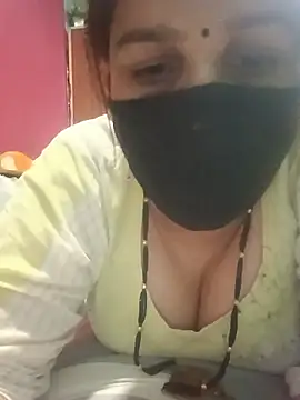 Snapshot of 01Roshani chatting on 23, 6, 2026 01Roshani online show from 23, 6, 2026