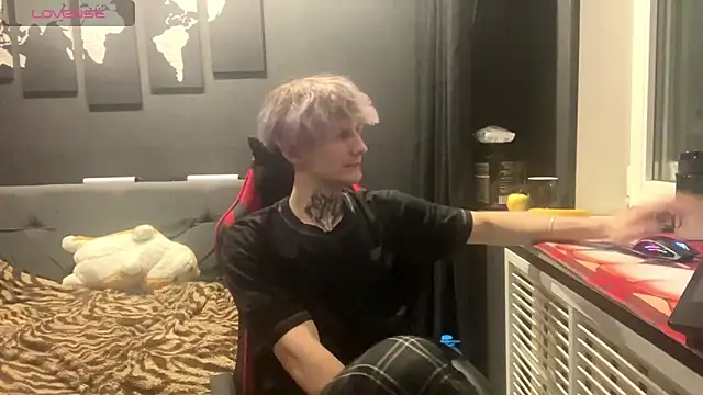 Snapshot of Mastur_Bister chatting on 15, 1, 2026 Mastur Bister online show from 15, 1, 2026