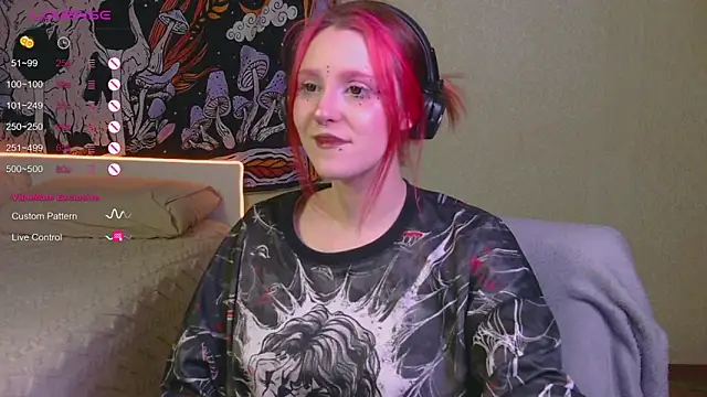 Snapshot of Mine_Doll chatting on 18, 5, 2026 Mine Doll online show from 18, 5, 2026