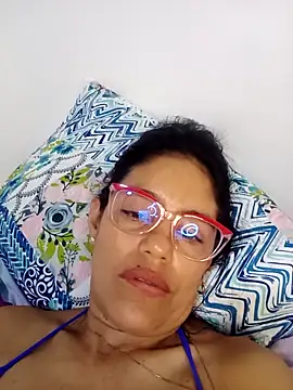 Snapshot of Elizabeth_manzon chatting on 11, 6, 2026 Elizabeth manzon online show from 11, 6, 2026