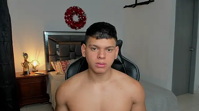 Snapshot of stefan_leenox chatting on 14, 1, 2026 stefan leenox online show from 14, 1, 2026