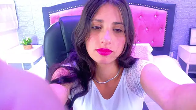 Nicolleth tk online show from 7, 1, 2026