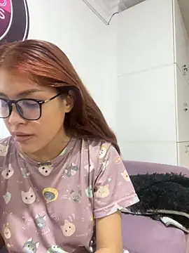 Snapshot of CrystalFairy007 chatting on 11, 4, 2026 CrystalFairy007 online show from 11, 4, 2026