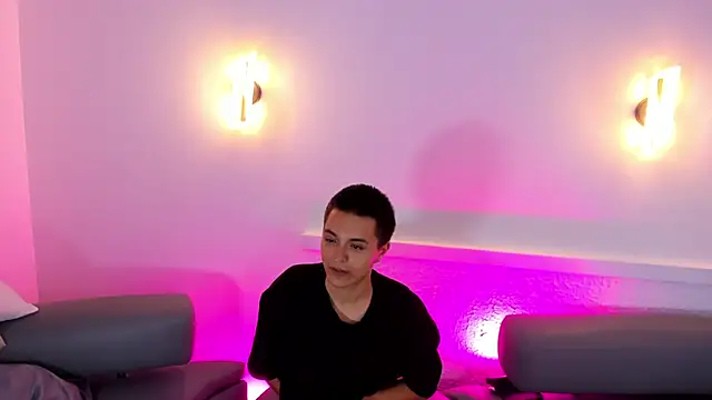 Snapshot of RicciRizzo chatting on 26, 3, 2026 RicciRizzo online show from 26, 3, 2026