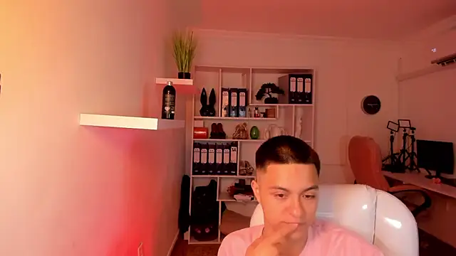 Snapshot of RicciRizzo chatting on 30, 5, 2026 RicciRizzo online show from 30, 5, 2026