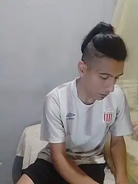 Snapshot of Rodrigohernan19 chatting on 23, 5, 2026 Rodrigohernan19 online show from 23, 5, 2026