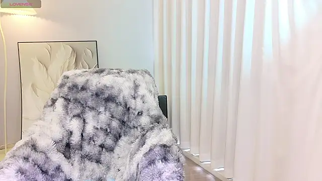 Miaomiao Baby520 online show from 14, 4, 2026