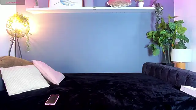 Snapshot of Kira_Exe_ chatting on 20, 4, 2026 Kira Exe online show from 20, 4, 2026