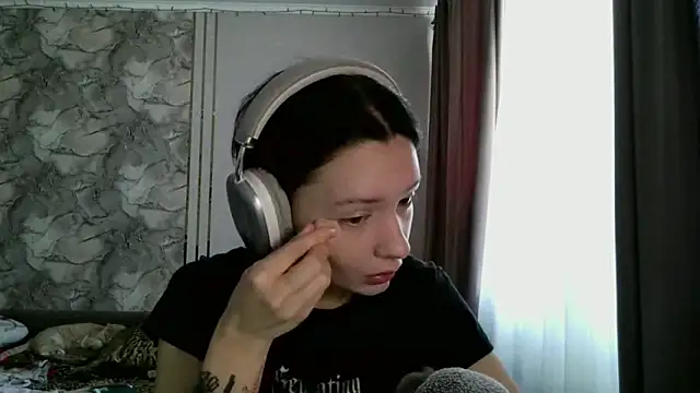 LxayBloom online show from 22, 2, 2026