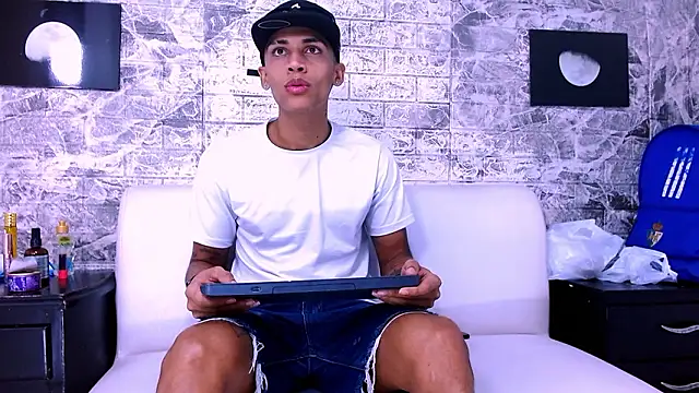 Snapshot of Harin_Prize chatting on 10, 3, 2026 Harin Prize online show from 10, 3, 2026