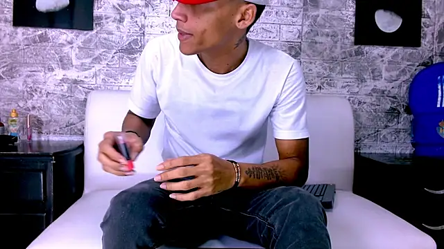 Snapshot of Harin_Prize chatting on 1, 4, 2026 Harin Prize online show from 1, 4, 2026