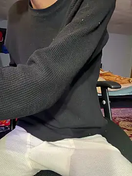 Snapshot of saadbutt13 chatting on 10, 3, 2026 saadbutt13 online show from 10, 3, 2026