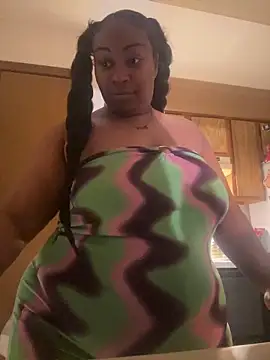 Snapshot of theesweetheart chatting on 4, 2, 2026 theesweetheart online show from 4, 2, 2026