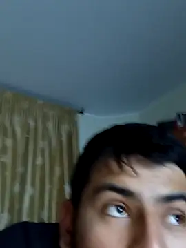 Snapshot of Mateotubbe chatting on 4, 4, 2026 Mateotubbe online show from 4, 4, 2026